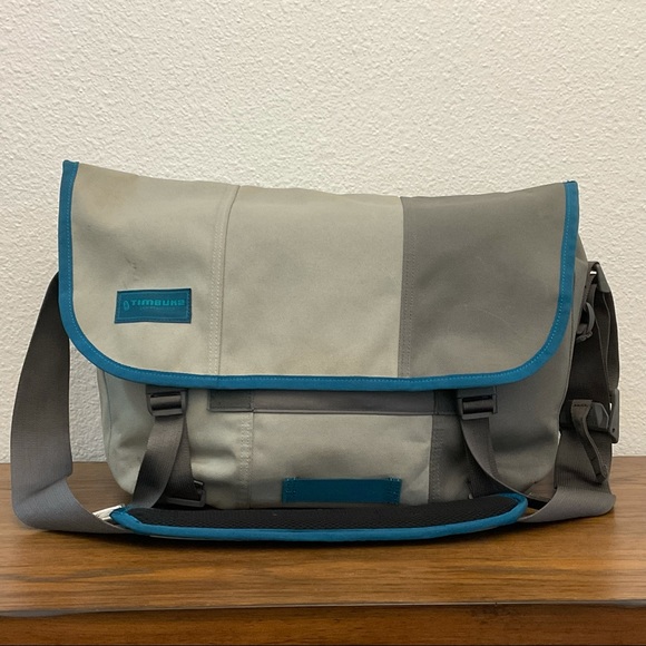 Timbuk2 Handbags - Timbuk2 Classic Messenger Bag - Medium
